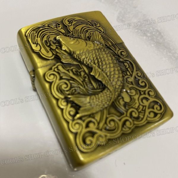 Soraです　ライター、たばこ入れ　彫金　龍と鯉　在銘　牛眠 ZIPPO ジッポーライター 和柄 カープ 鯉 昇り鯉 2BKG-CARP