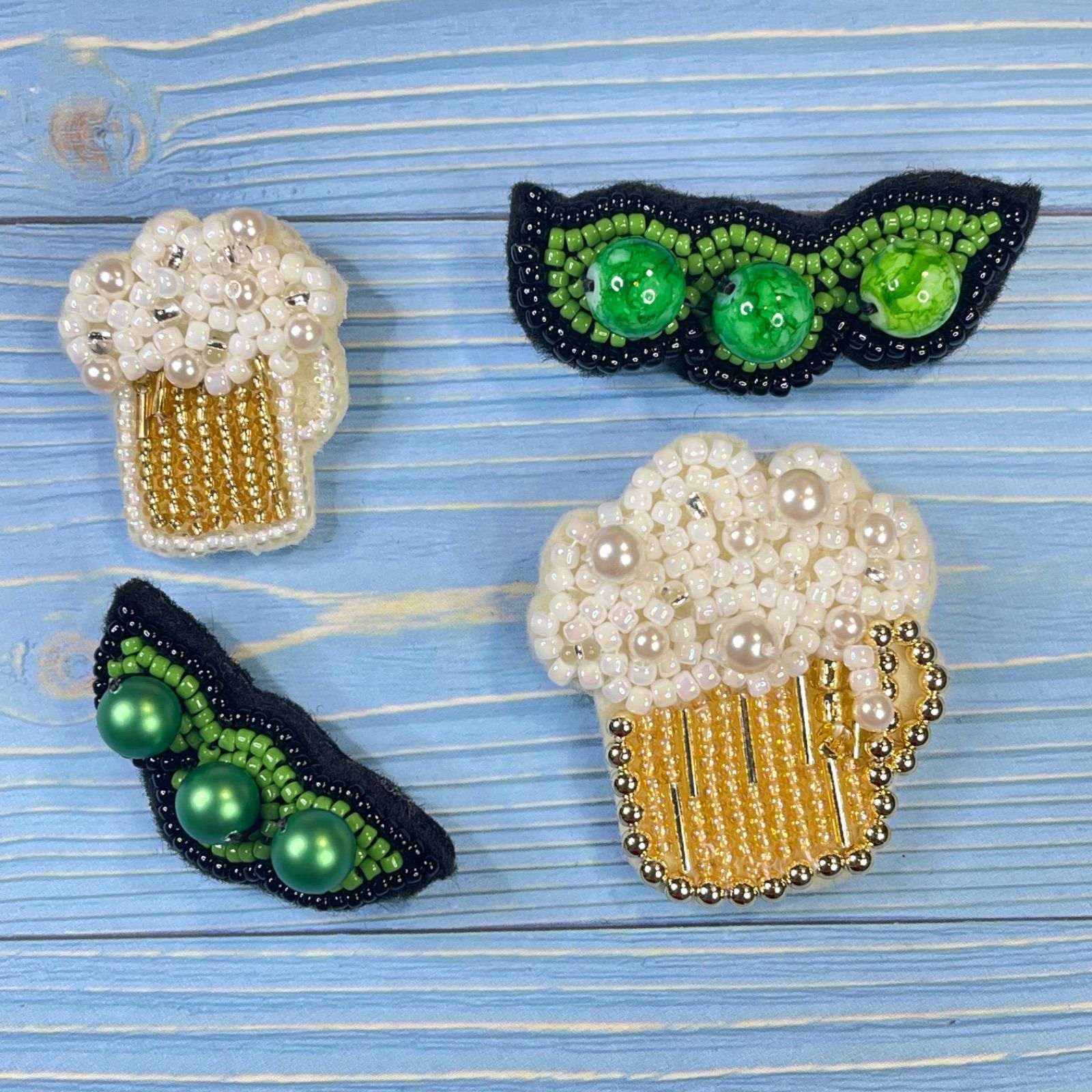ビーズ刺繍ブローチ 枝豆 小 - メルカリ