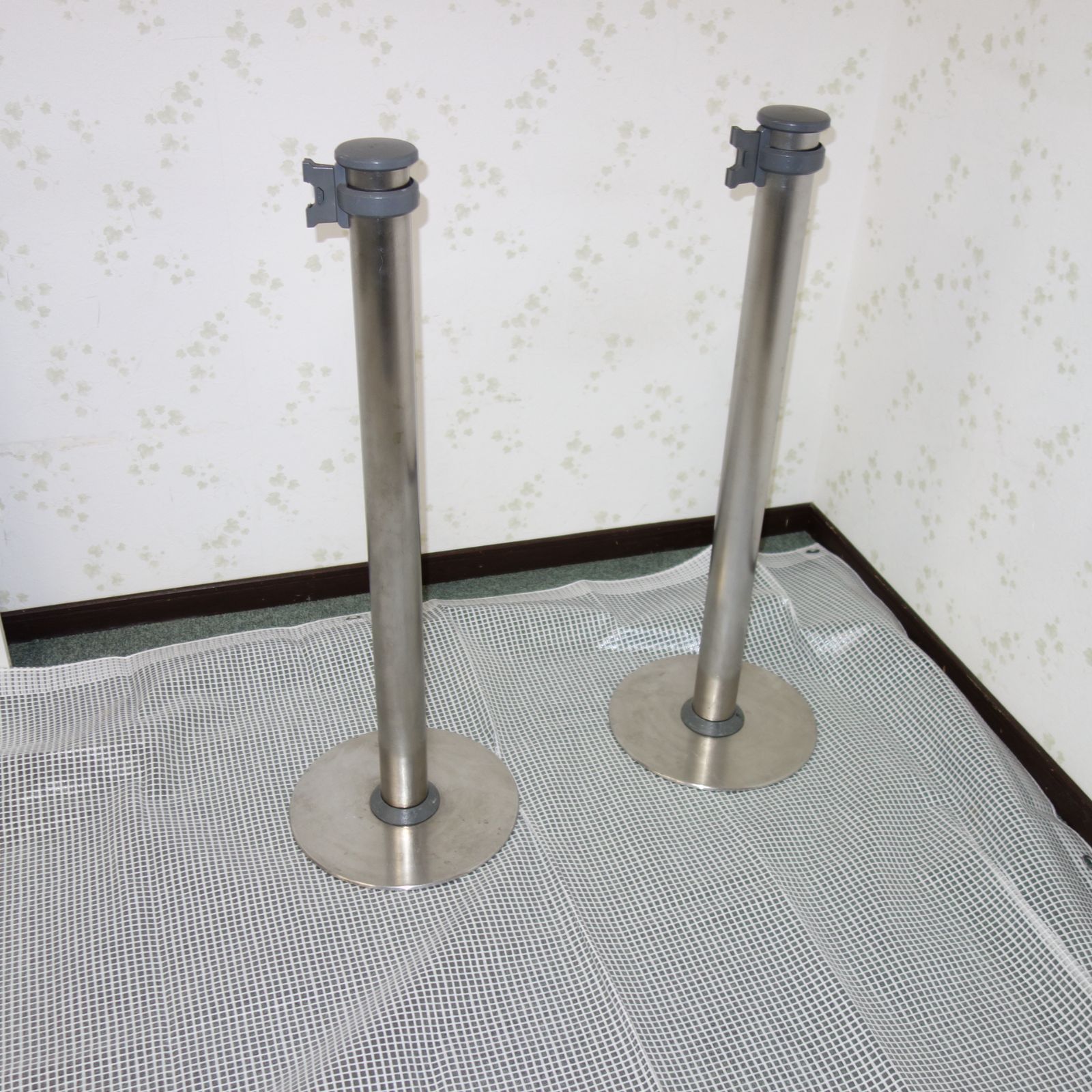 2本セット オカムラ ベルトパーテーション ステンレス製 アパレル店舗 雑貨店舗 什器 展示台 S120