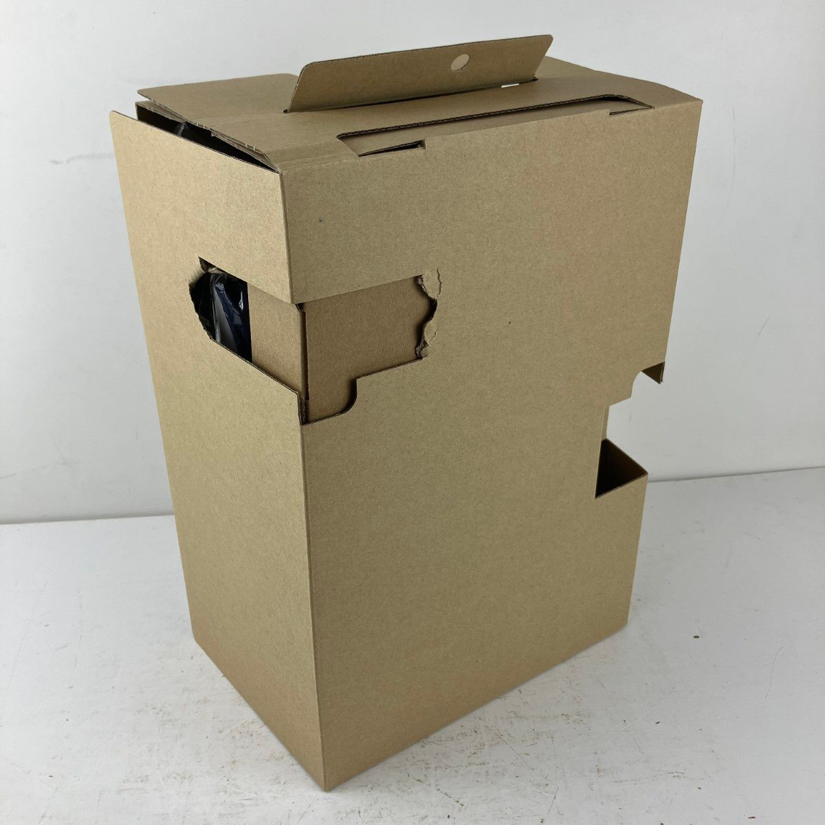 ЗЗTAJIMA タジマ