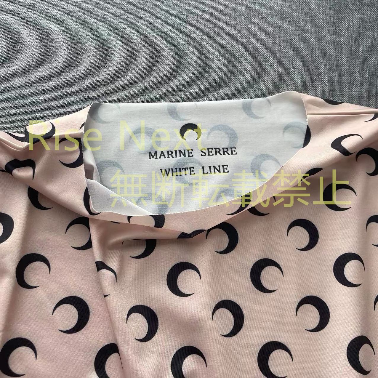 Tシャツ