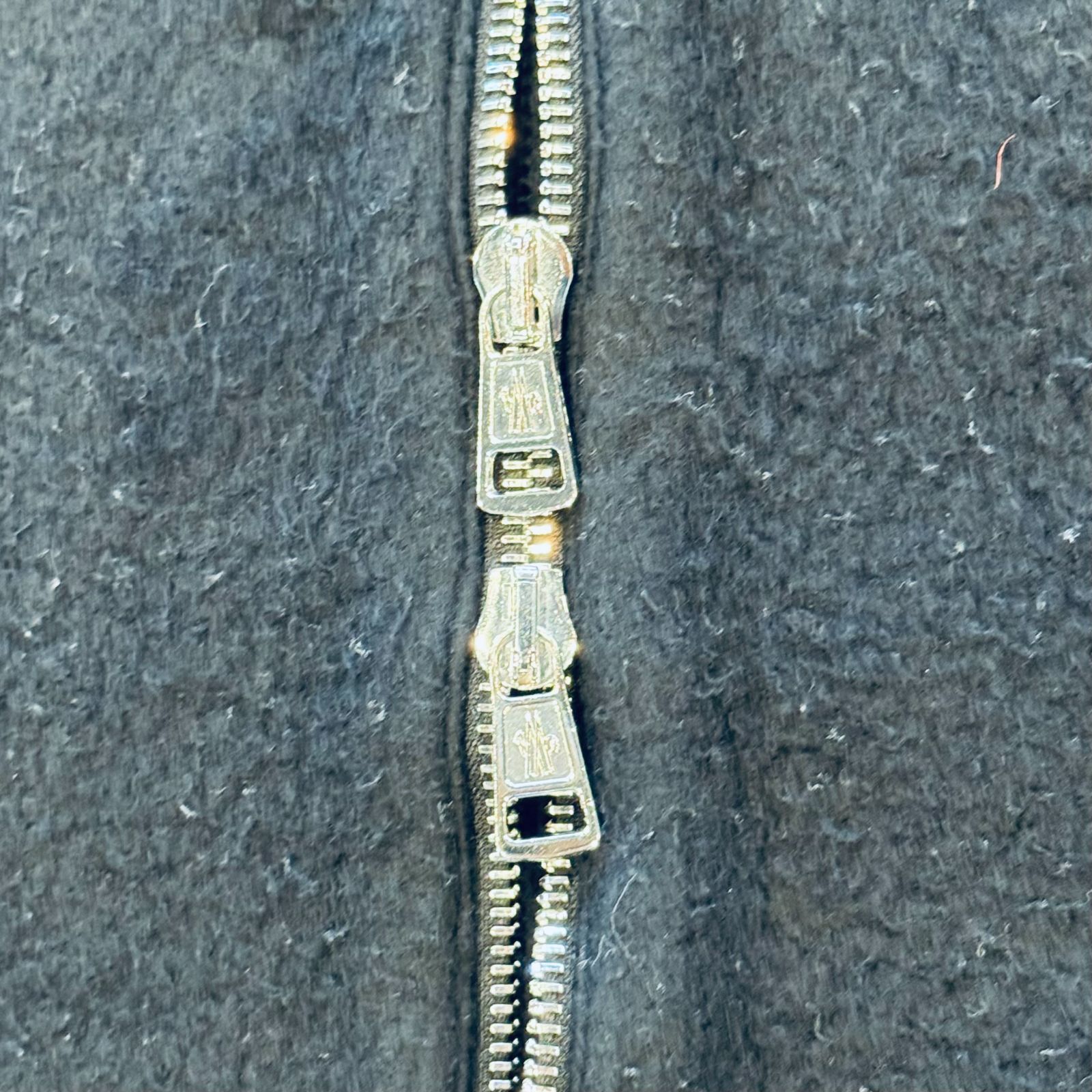 MONCLER モンクレール ジップパーカーダブルロゴ 国内正規品 黒