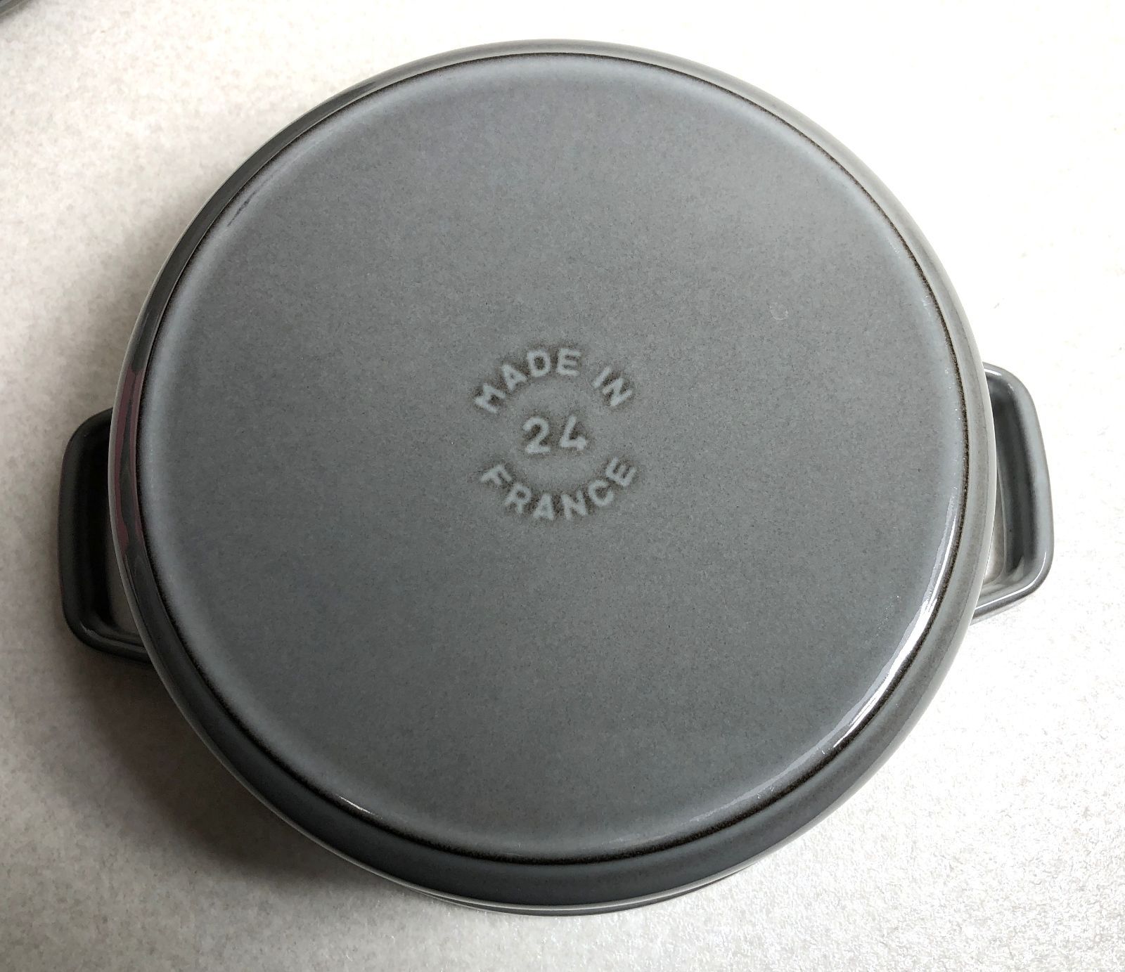 DH809】STAUB ストウブ ピコ ココット ラウンド 24cm グレー 鍋
