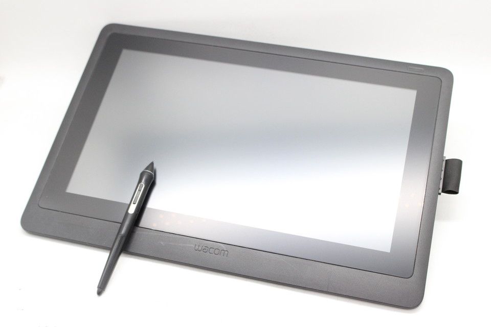 Wacom 液タブ DTK1660 スタンド付き Cinriq 16 ワコム 液晶タブレット