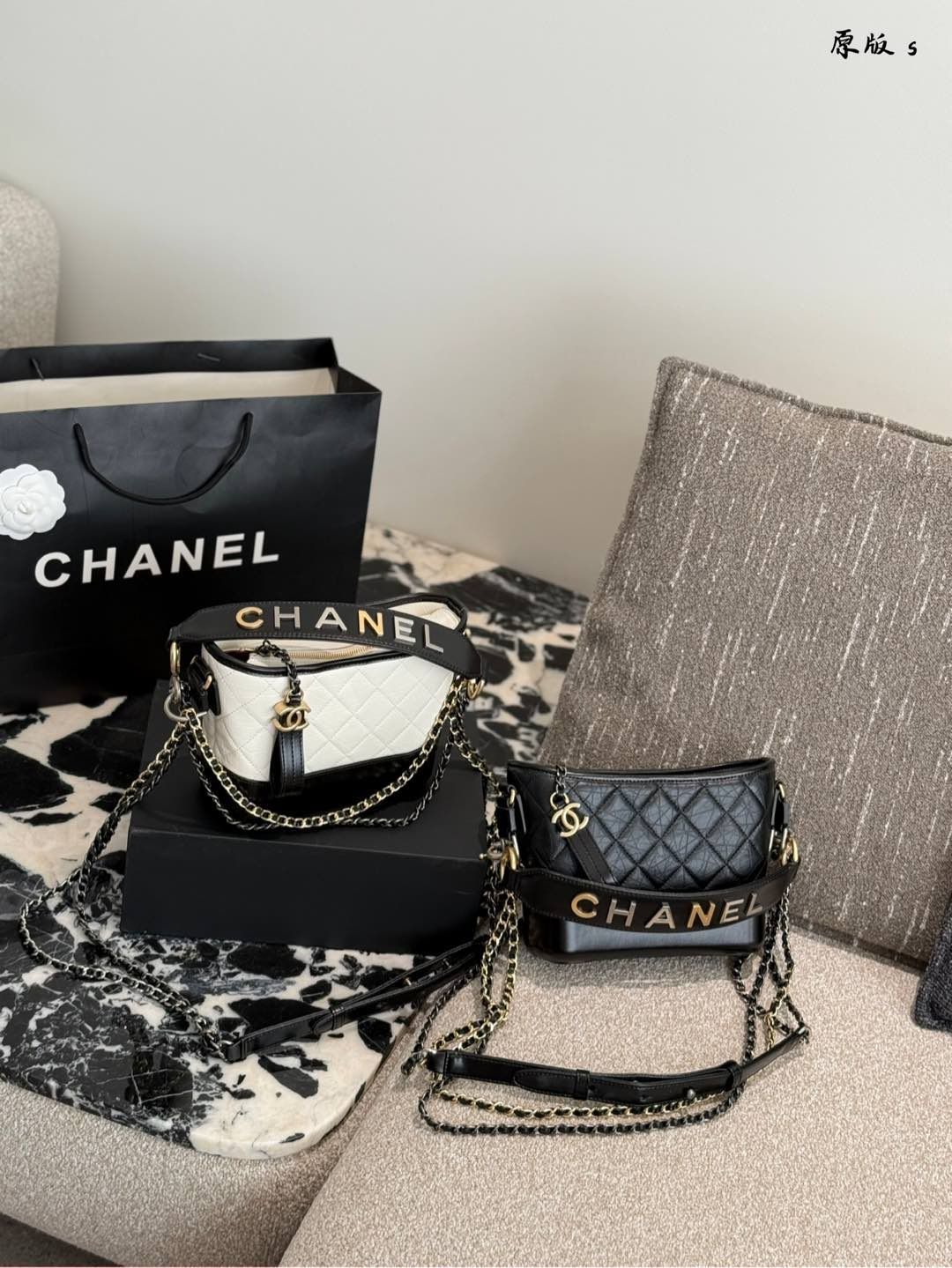 CHANEL ワンダラー バッグ スモールサイズ - ブラック＆ホワイト 20cm | -WTO輸入1