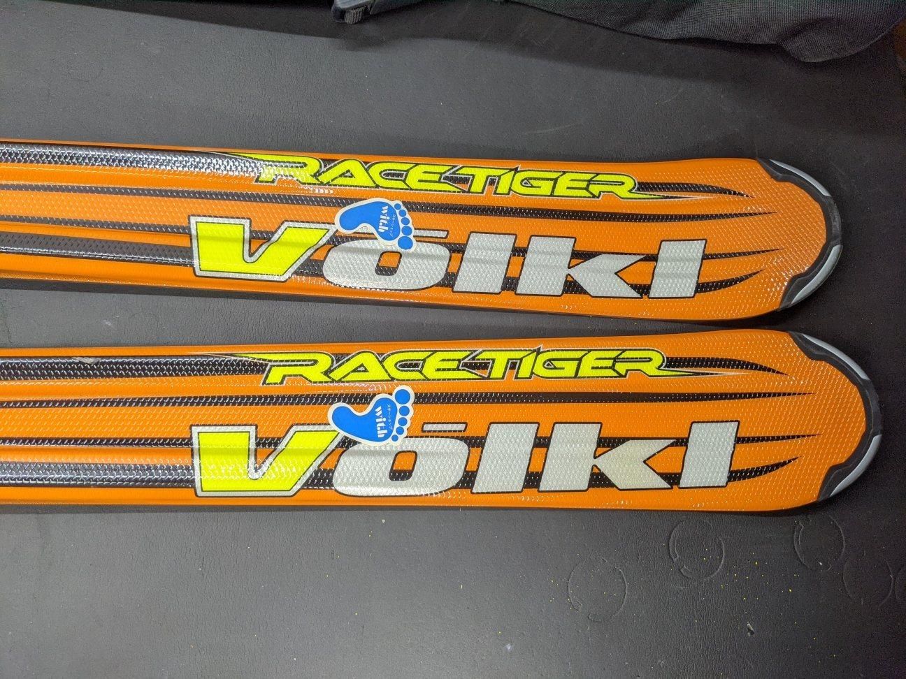 送料無料スキー 板VOLKI ビンディングMARKER バッグ A4594C16 - メルカリ