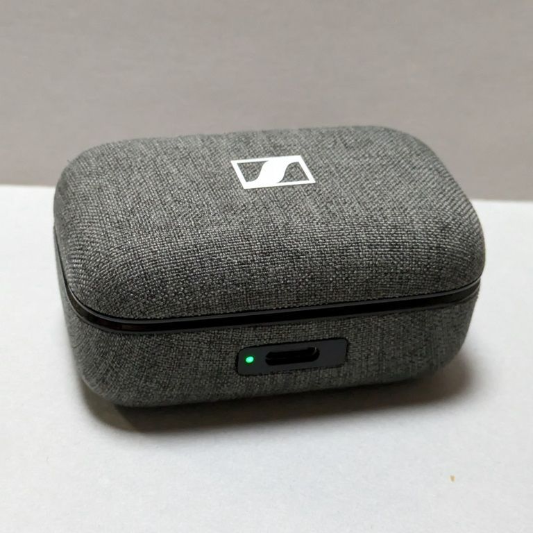 Sennheiser MTW3 グラファイト ⚠️左耳充電のためジャンク品 Momentum 