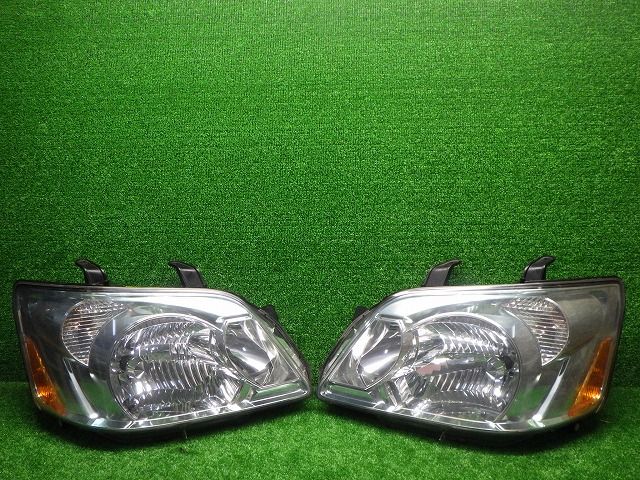車 ノア 後期 ヘッドライト左右 HID AZR60/65 28-181 N0 グリーン