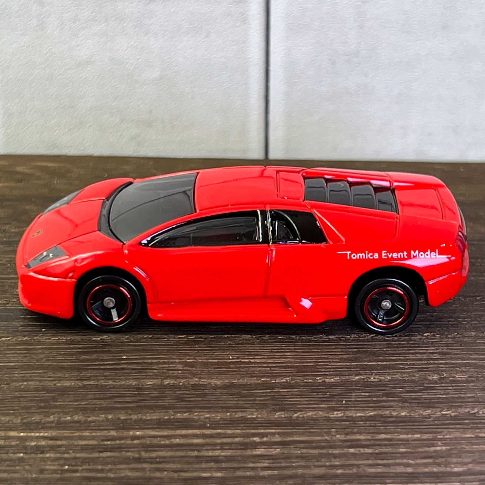限定】トミカイベントモデル No.23 ランボルギーニ ムルシエラゴ