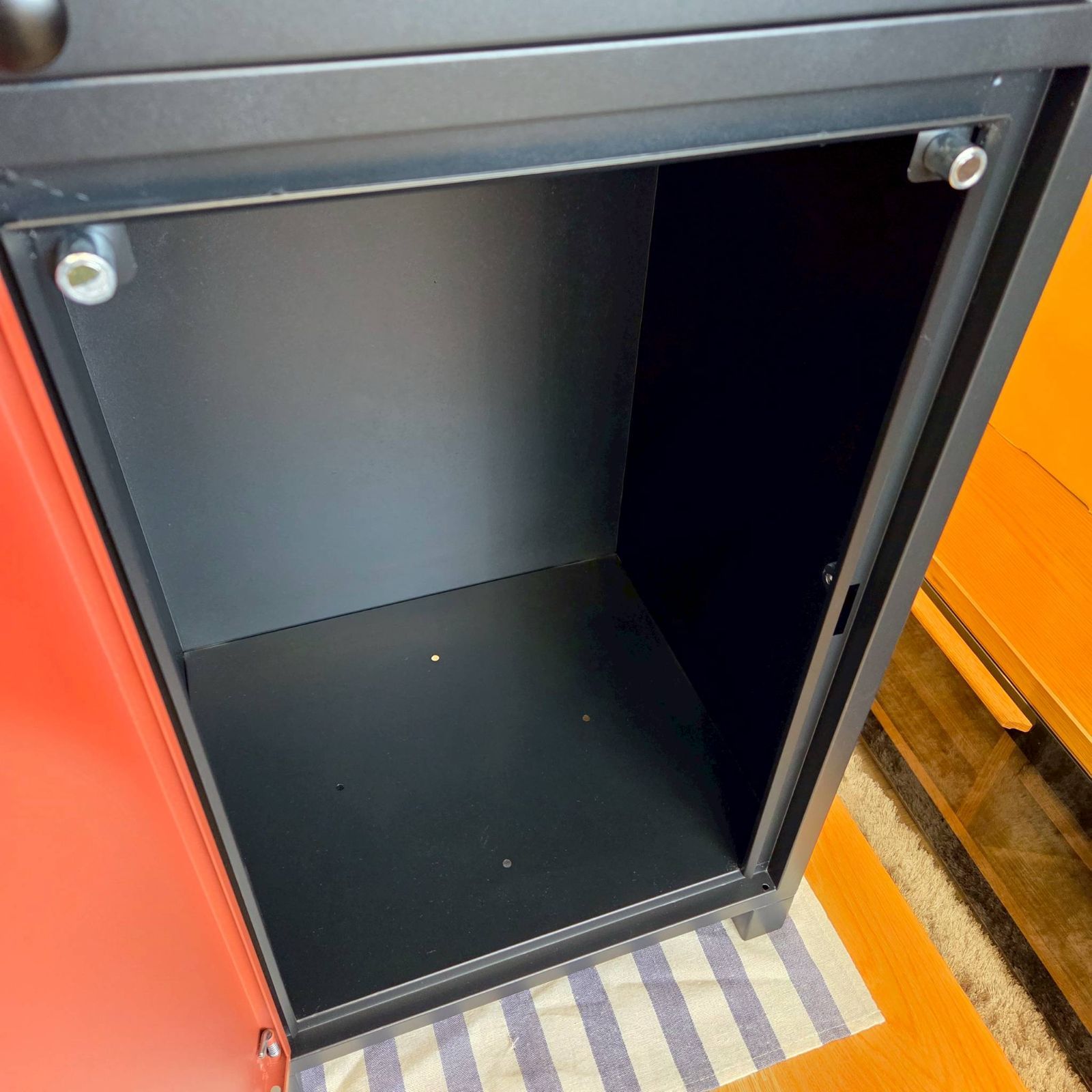 レッド 大容量110L