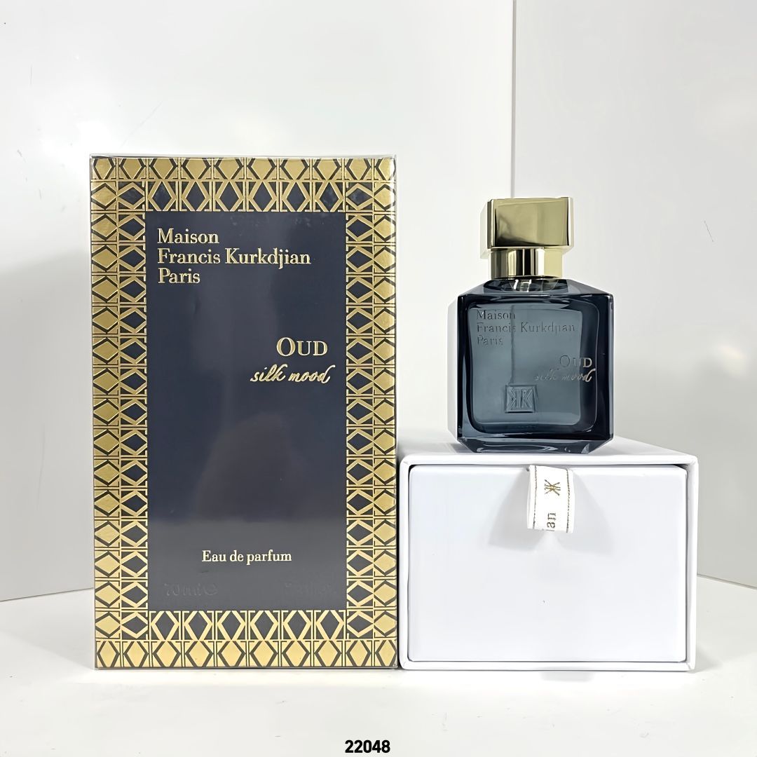 メゾン フランシス クルジャン ウード シルク ムード オードパルファム 70ml MAISON FRANCIS KURKDJIAN OUD SILK  MOOD EDP - メルカリ