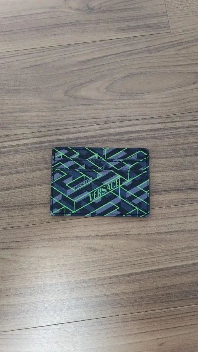 Versace ヴェルサーチェ カード 財布
