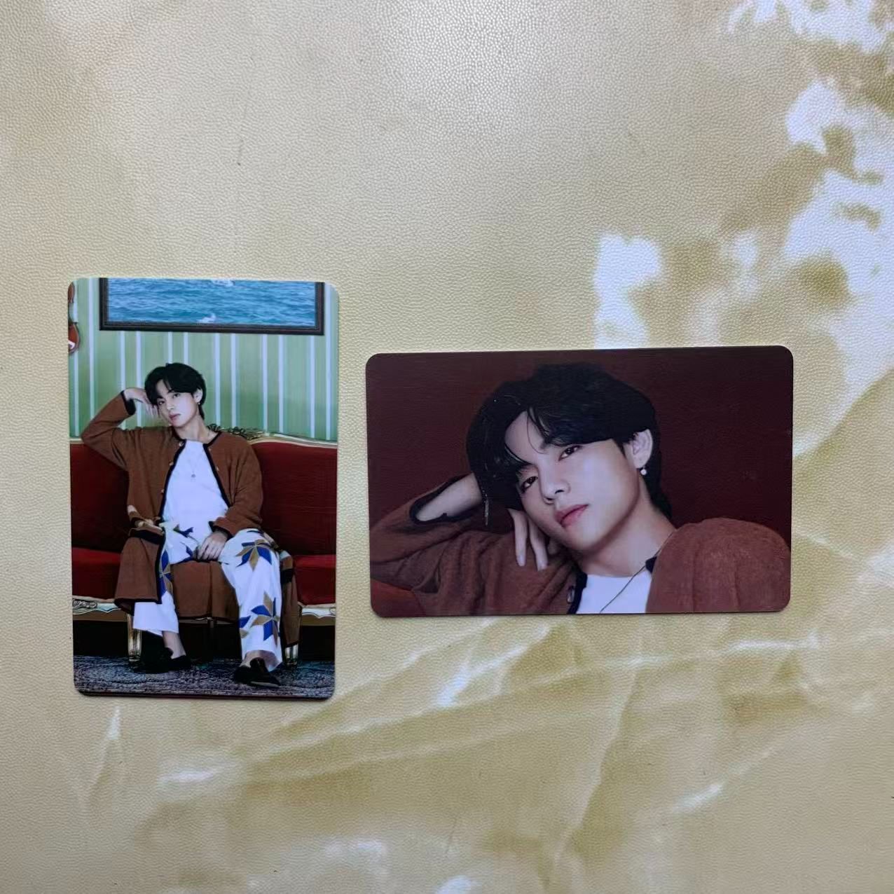 匿名配送 BTS 防弾少年団 BEV テヒョン テテ 公開 未公開ver. 韓国 ラキドロ トレカ 2枚セット