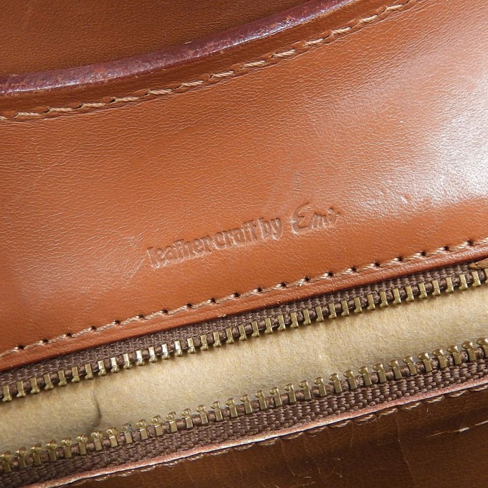 美品 鞄いたがき ITAGAKI 現行 鞍シリーズ 鞍 ショルダー 小 サドル  