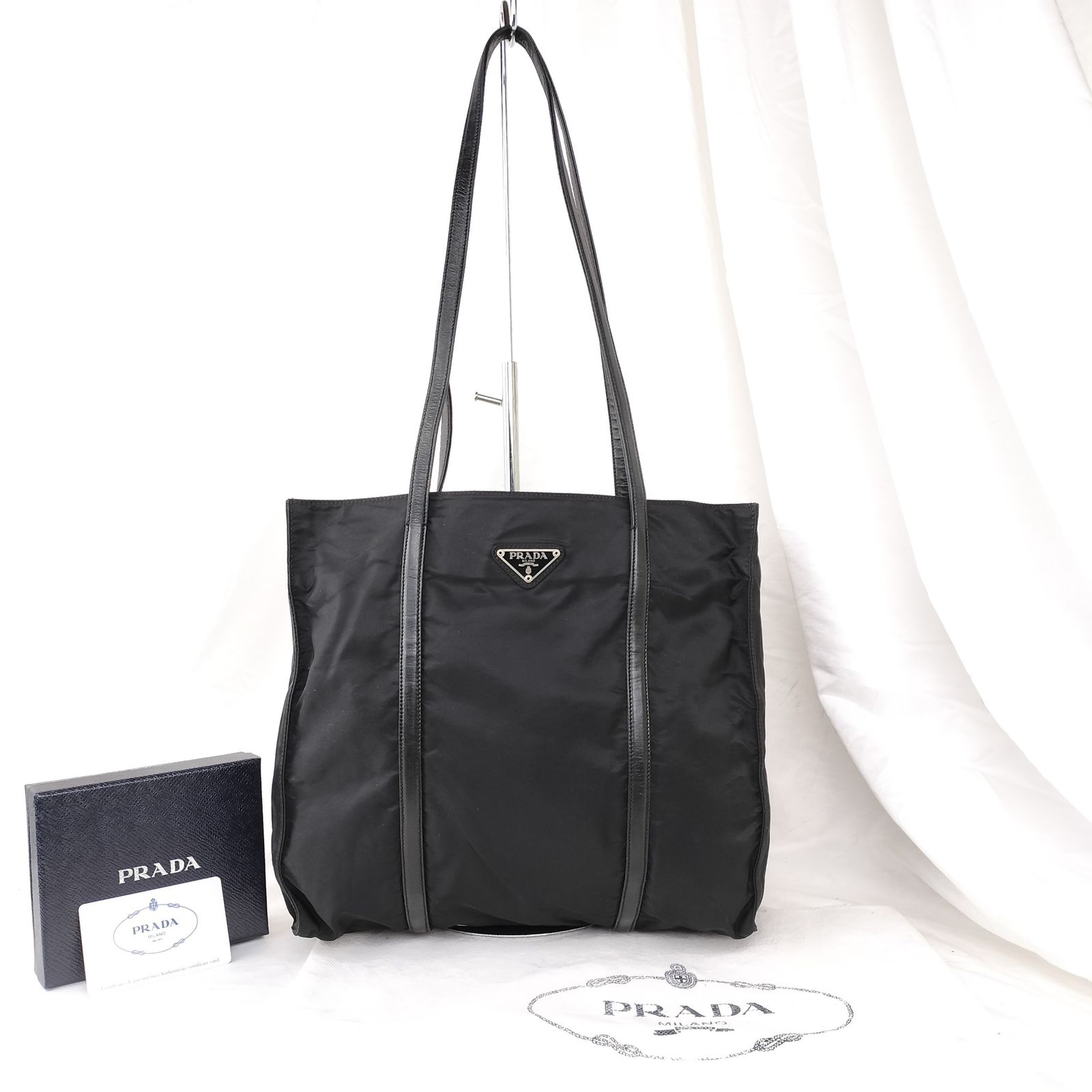 ✨美品✨プラダ トートバッグ 三角プレート 肩掛け テスートナイロン 