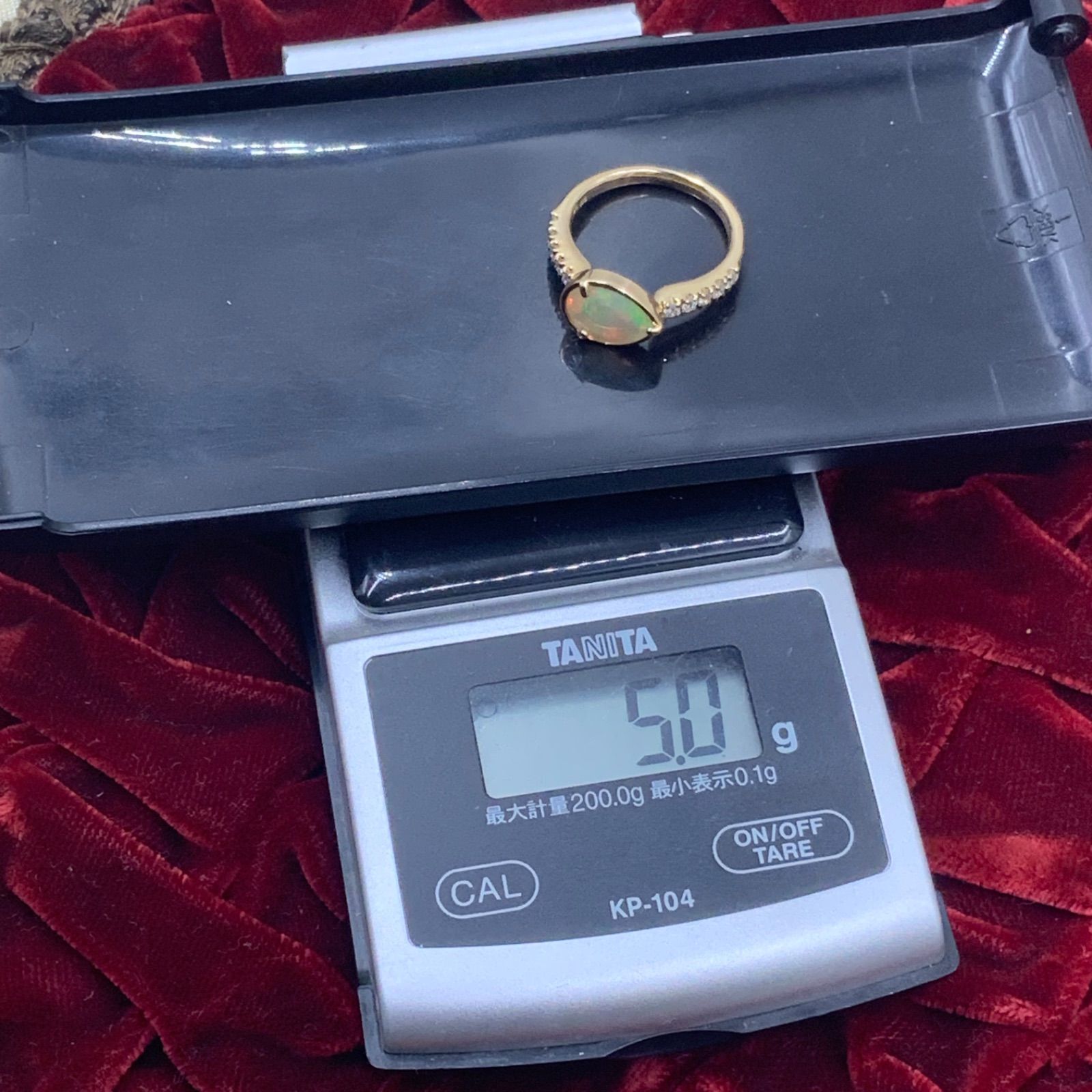 ヴェレッタオッターヴァ コメットリング オパール K18 ダイヤリング