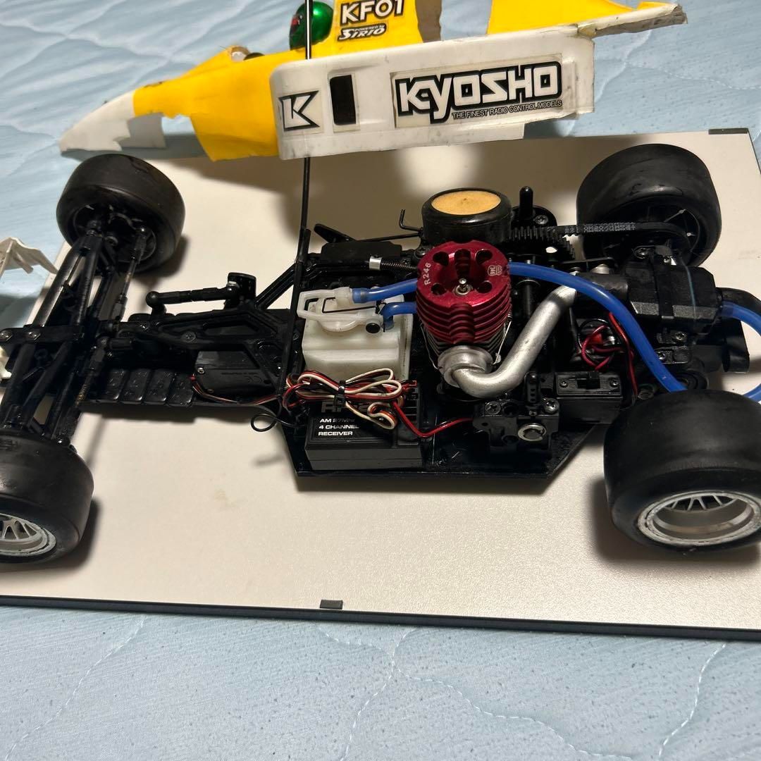 質重視京商 1/10 エンジンRC フォーミュラカー KF01 T90 ボディ付 31007 F1 KYOSHO 未組立 希少 絶版 マクラーレン おまけ付 当時物 送料無料 組立キット（エンジン）