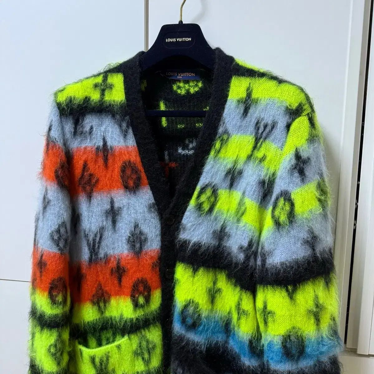 Louis Vuitton ロゴ柄カーディガン モノグラム ネオングリーン XL