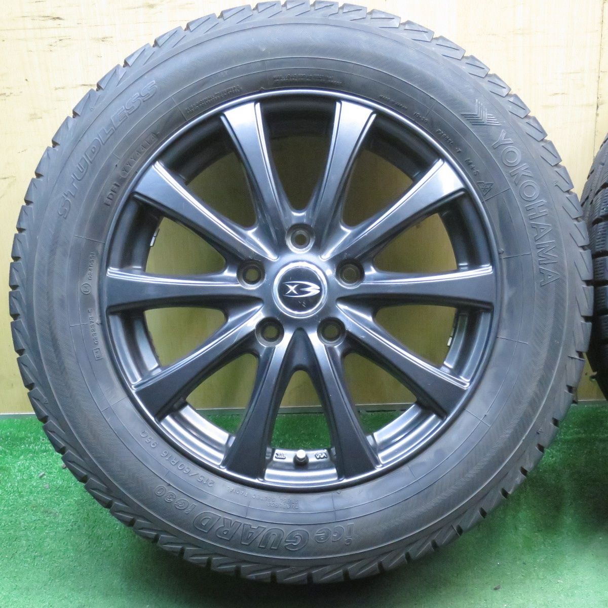 ヨコハマ アイスガードie60バリ溝・24製・195⁄60⁄17 ヨコハマタイヤ