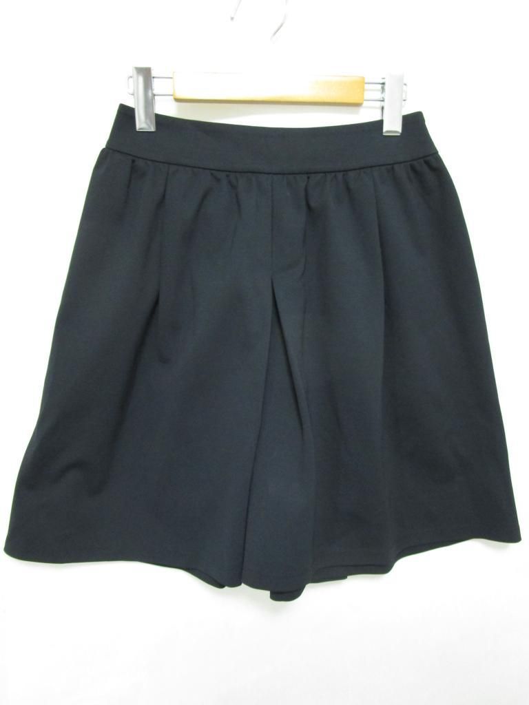 良品 Rene ルネ　キュロット ハーフパンツ　ネイビー　綺麗め　34 良品 Rene ルネ キュロット ハーフパンツ ネイビー 綺麗め 34