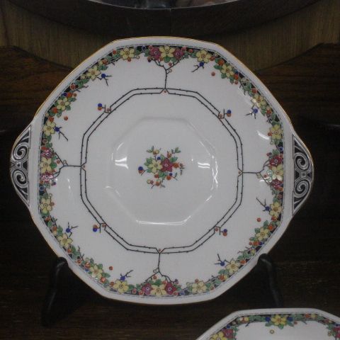 1928年-1936年頃 アンティーク ロイヤルドルトン DOULTON トリオ