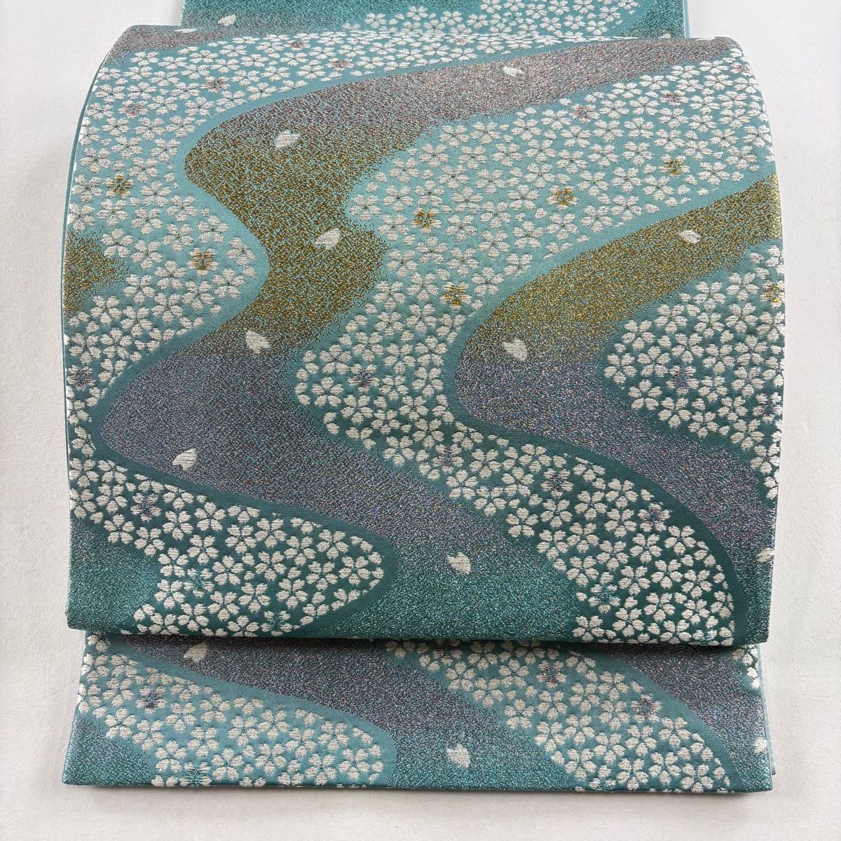 衝撃特価 箔 金糸 流水 桜 秀品 美品 袋帯 薄緑 【中古 正絹 六通 着物・浴衣