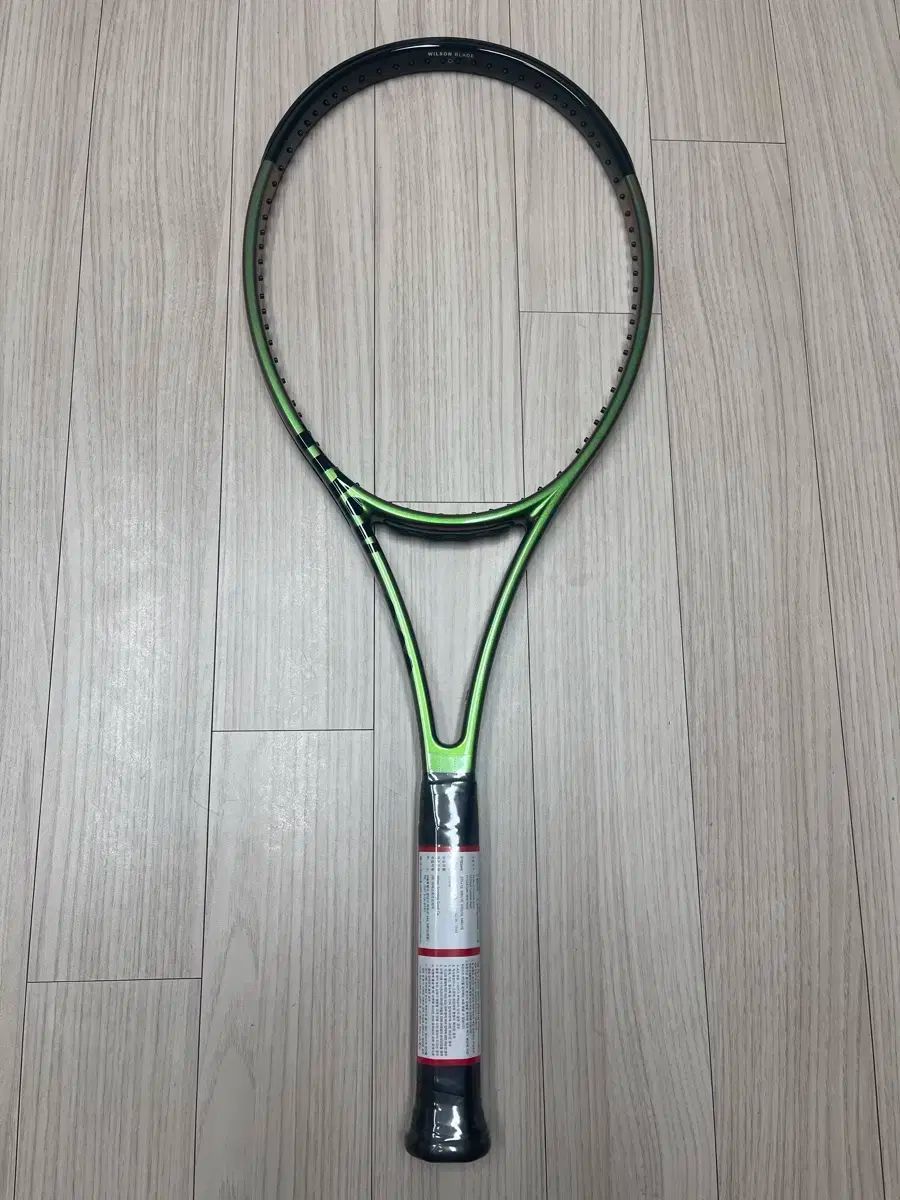 WILSON BLADE 100 V8 G3テニスラケット ウィルソン ブレードv8 100L テニスラケット WILSON BLADE 100
