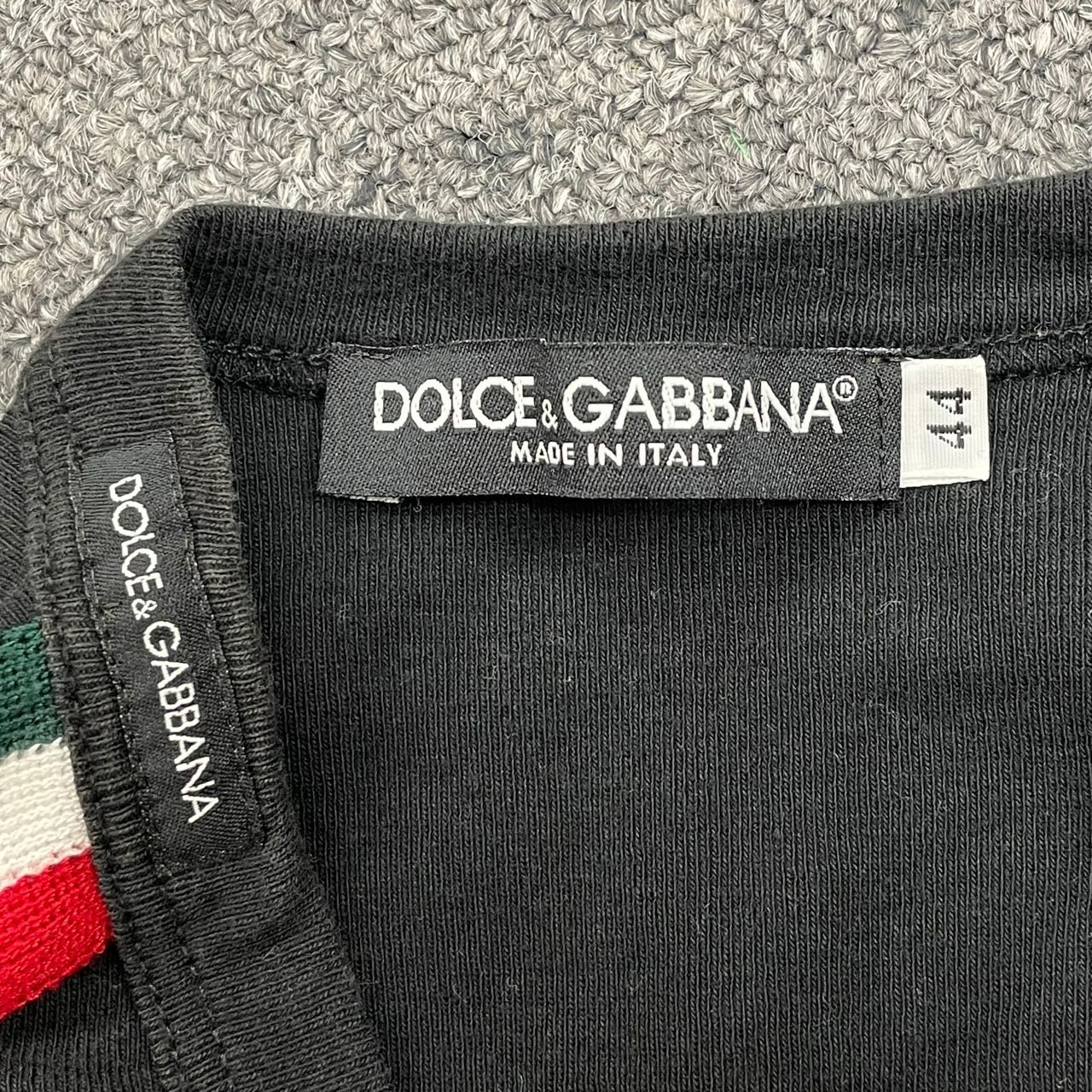 DOLCE & GABBANA 黒 Vネック tシャツ ドルチェ&ガッバーナ Tシャツ Vネック 半袖 コットン ブラック ドルチェアンド