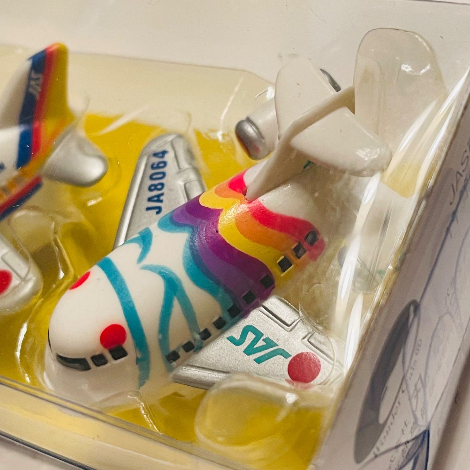 JAS(JD) 日本エアシステム 飛行機マグネット3個 - メルカリ