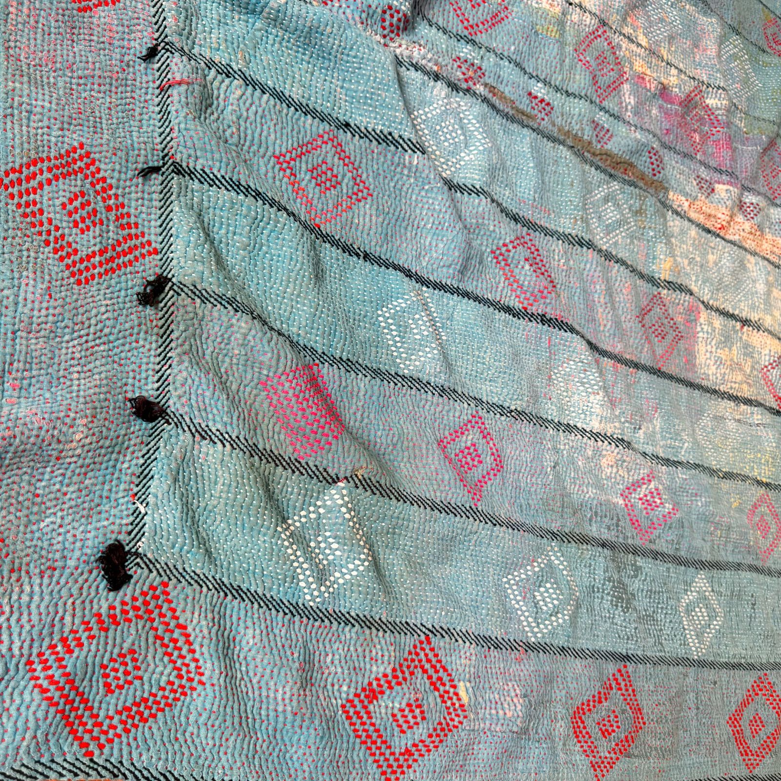 G016 ラリーキルト グドゥリー カンタ刺繍 ベッドカバー マルチカバー オレンジ シャビーシック 水色 ブルー タペストリー ボロ BORO アンティーク 古布 NEXPOTALLINN_EU