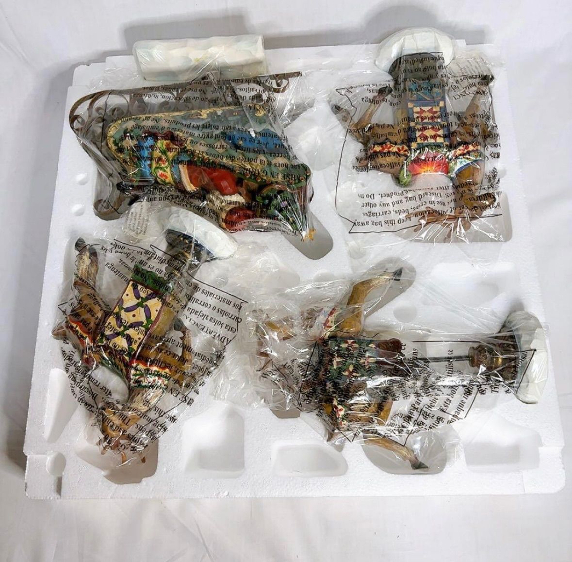 トナカイとサンタのセット置物　コストコKIRKLAND メリークリスマス トナカイとサンタのセット置物 コストコKIRKLAND メリークリスマス