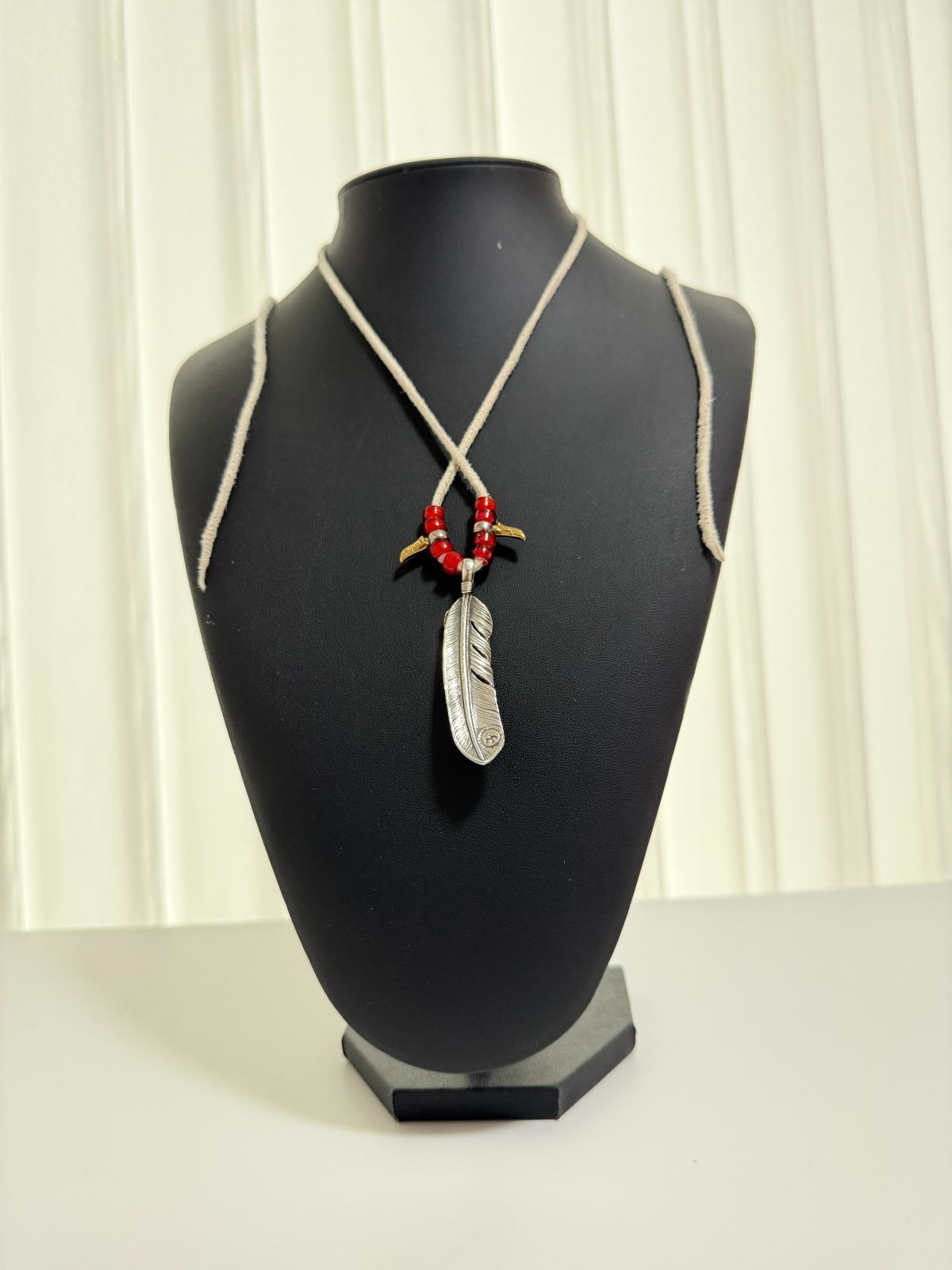 ゴローズ goro's 上金特大フェザー 鹿紐ビーズカスタム ゴローズ