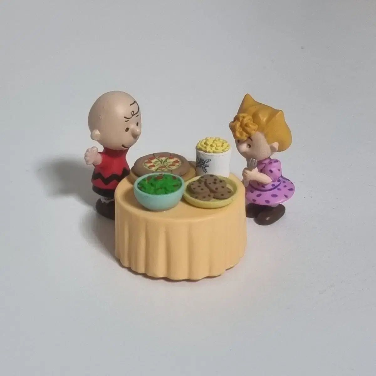 TWICE チェヨン チェンブリー GIGO 6点セット Amazon.co.jp: TWICE