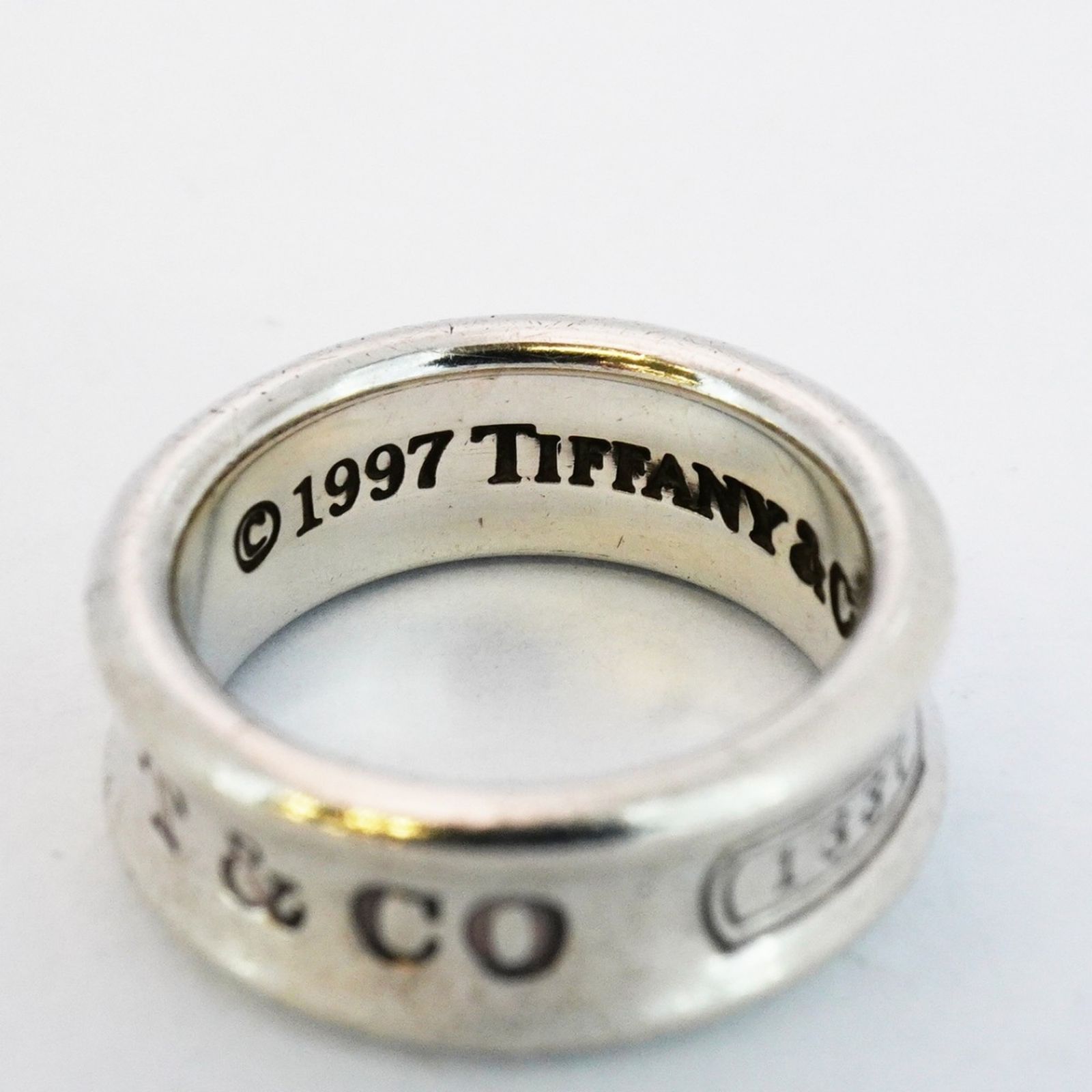 Tiffany & Co. シルバーリング　8号　レディース　指輪 TIFFANY&Co. 「TIFFANY&Co.」 リング 8号 シルバー レディース