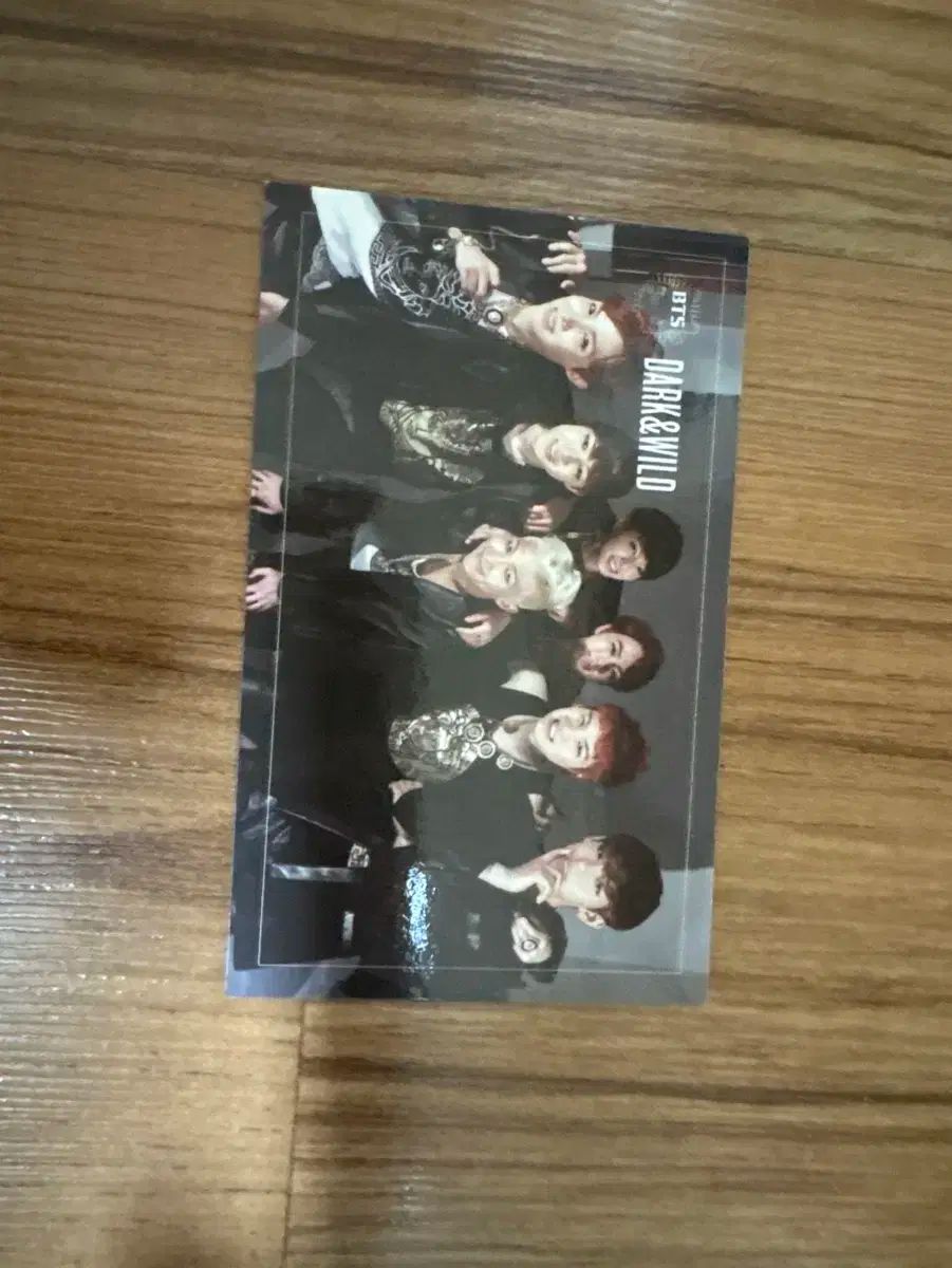 BTS(防弾少年団・バンタン) BTS Dark ＆ Wild 団体 集合 フォト