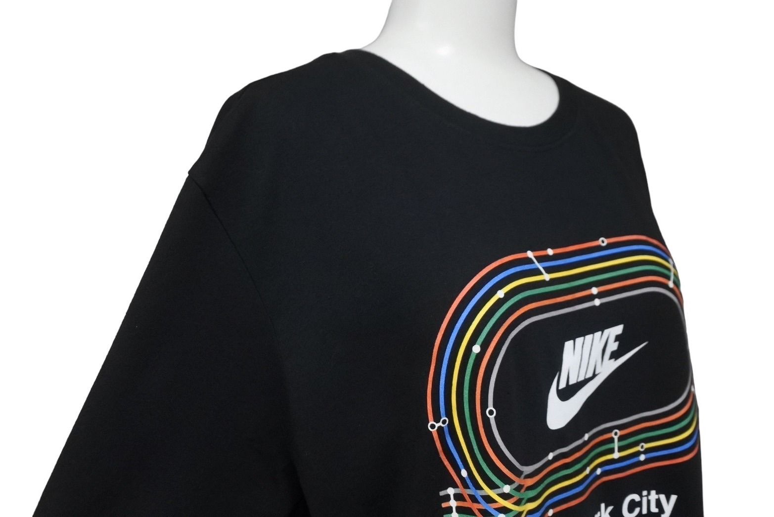 極美品 NIKE ナイキ 半袖Ｔシャツ トップス アメリカ ニューヨーク NY SOHO限定 ブラック Mサイズ ユニセックス 中古 5306 極美品 NIKE ナイキ 半袖Tシャツ トップス アメリカ ニューヨーク NY