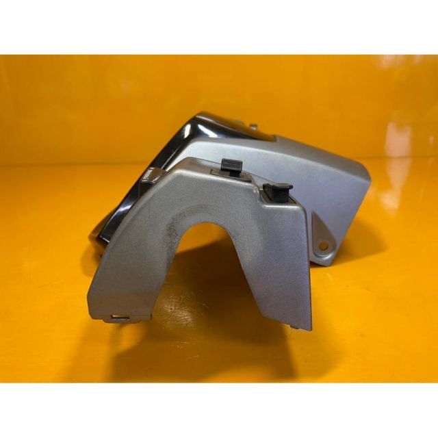 スズキ アドレスV125S CF4MA】純正メーターカウル ハンドルカバー