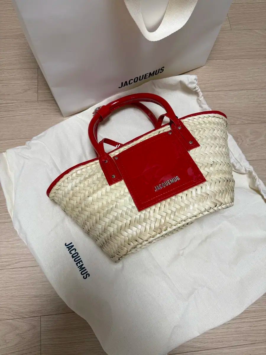 jacquemus バケットバッグ 赤 美品 極美品 JACQUEMUS ジャックムス