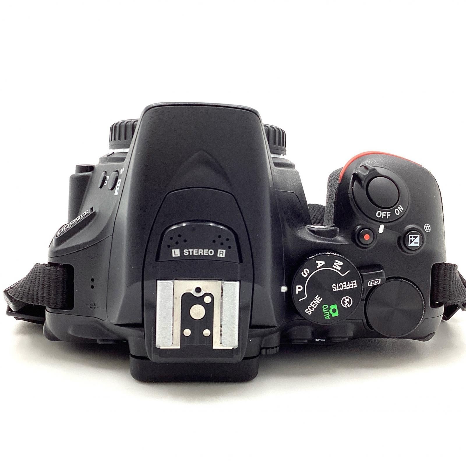 美品！Nikon/デジタル一眼レフ/D5600/ダブルズームキット 美品 Nikon