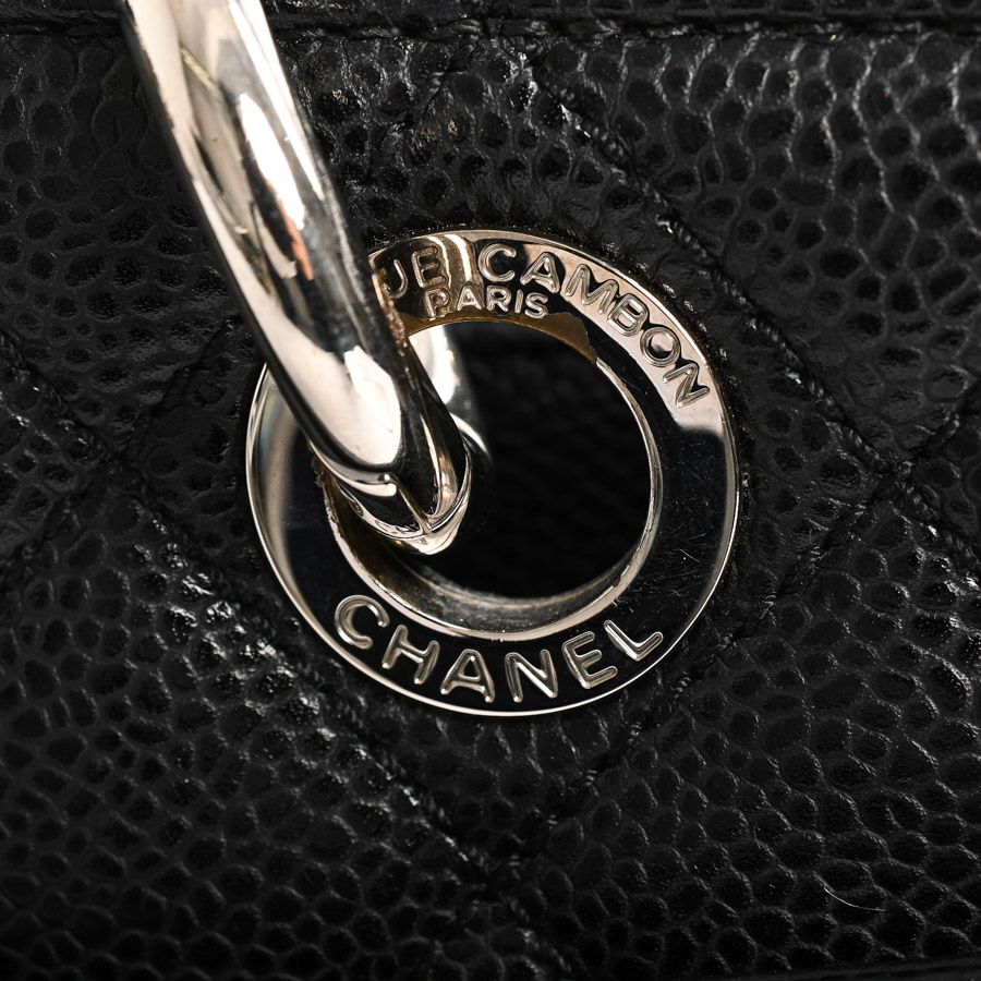 CHANEL シャネル