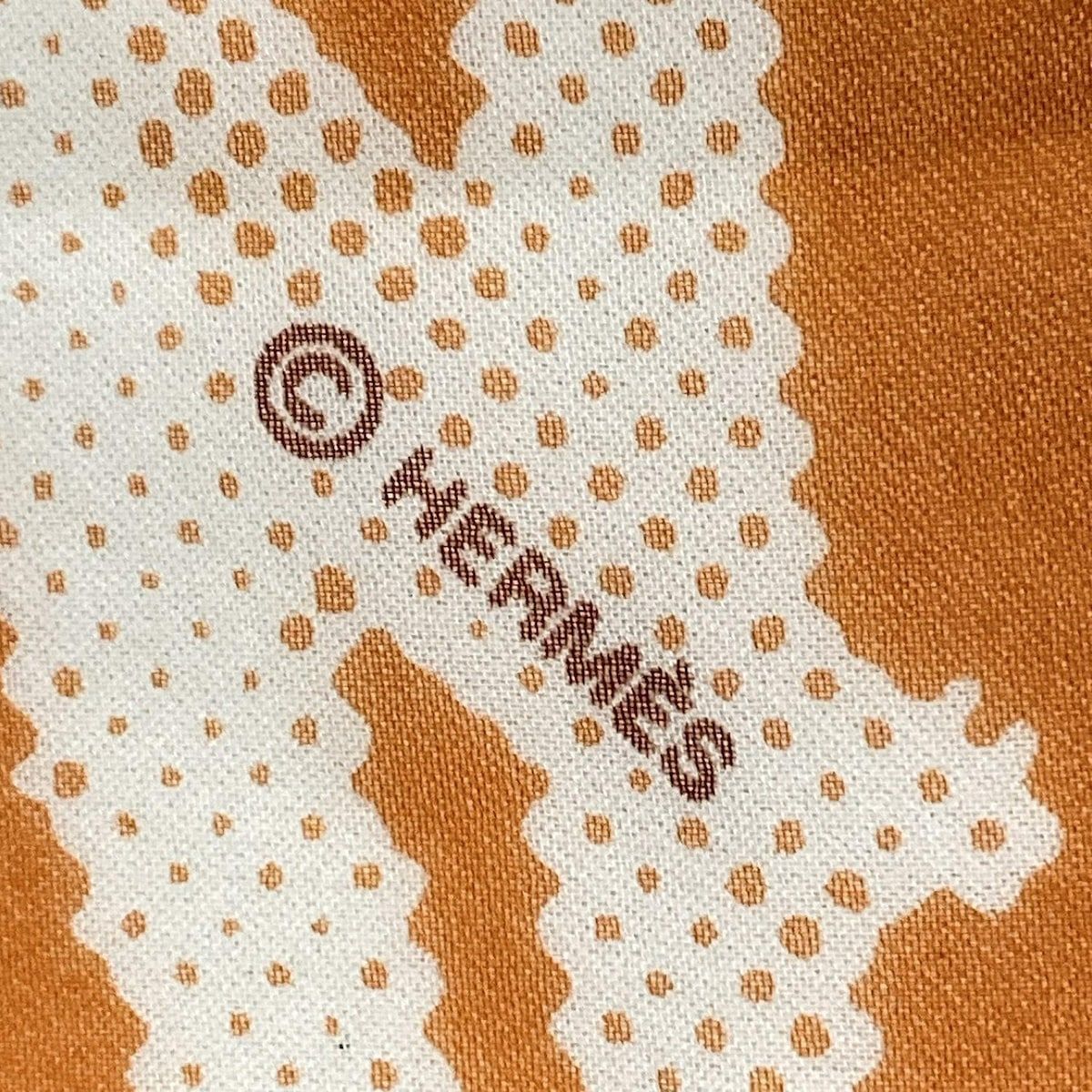 HERMES(エルメス) スカーフ カレ90 オレンジ×白 フラワー(花