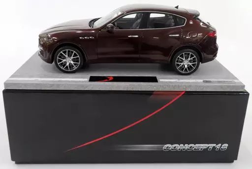 中古】ミニカー 1/18 Maserati Levante Geneva Motor Show 2016 Rame