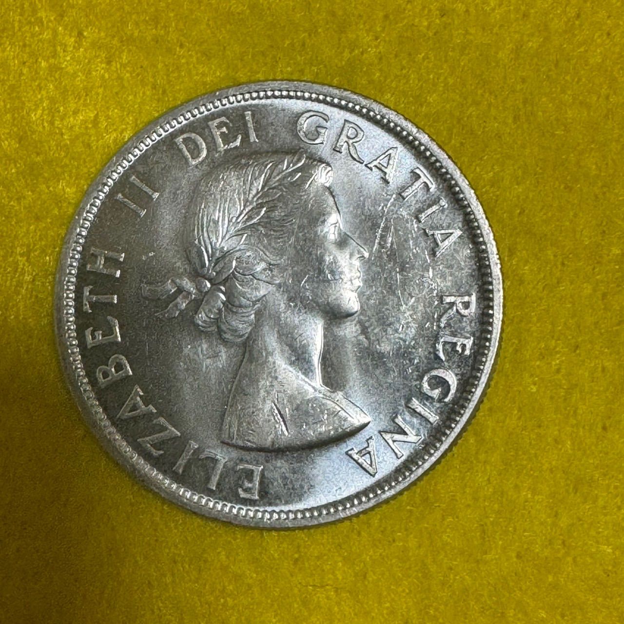 2276.【カナダ銀貨・レア】1958年1ドル　大型銀貨 2276.【カナダ銀貨・レア】1958年1ドル 大型銀貨