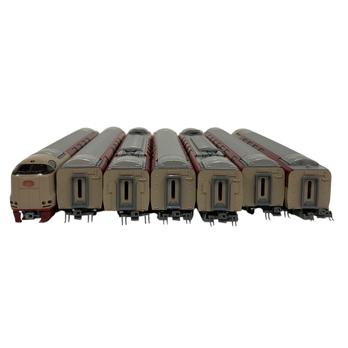 10-1564 285系