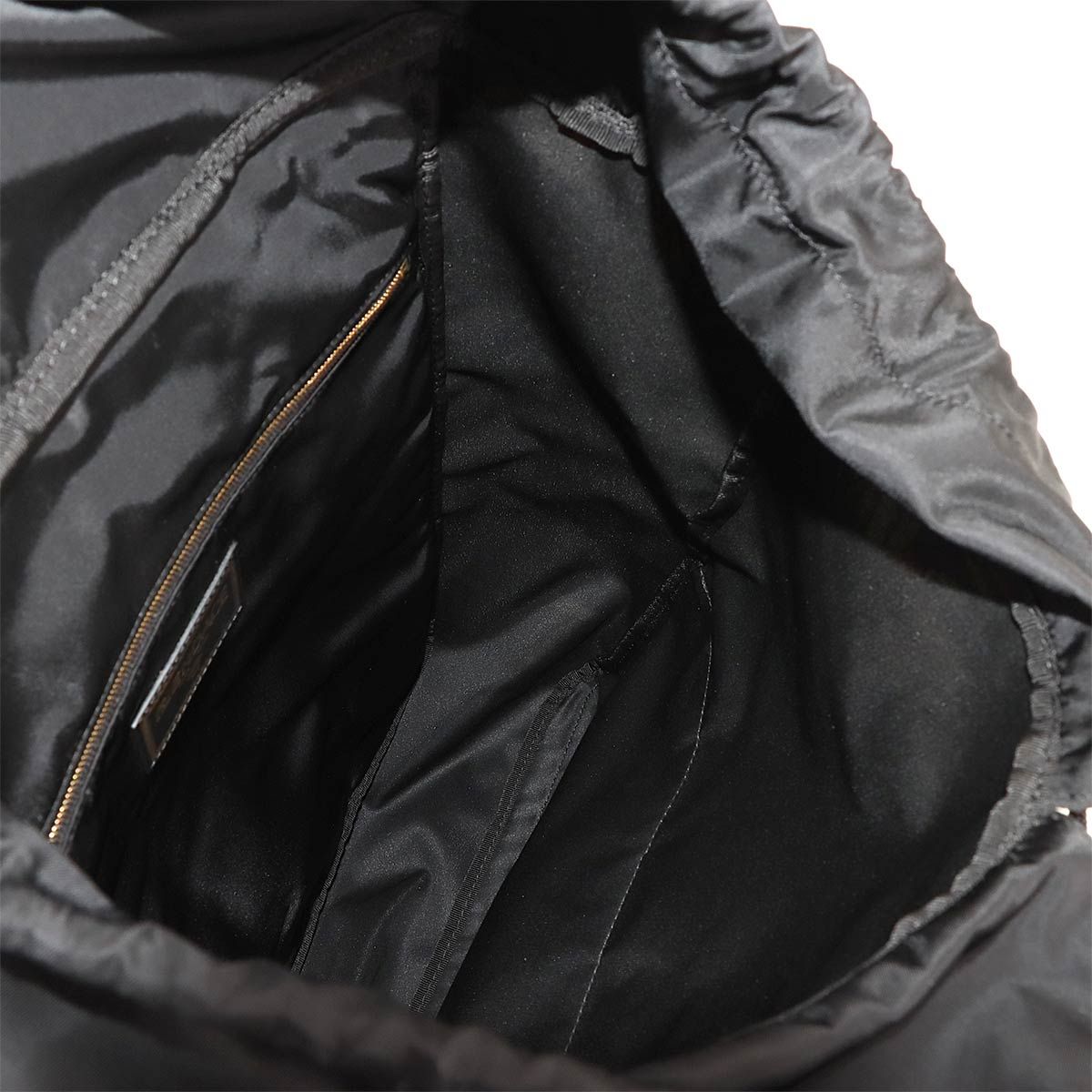 未使用 展示品 フェンディ FENDI フェンダーチェ バックパック