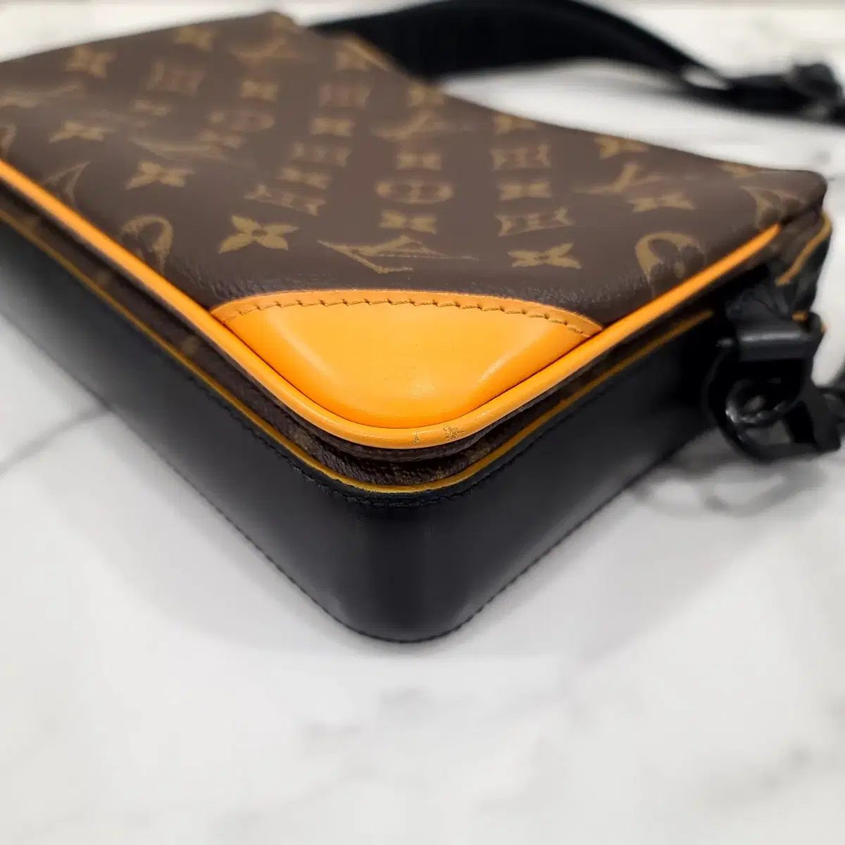 Vuitton ルイヴィトン