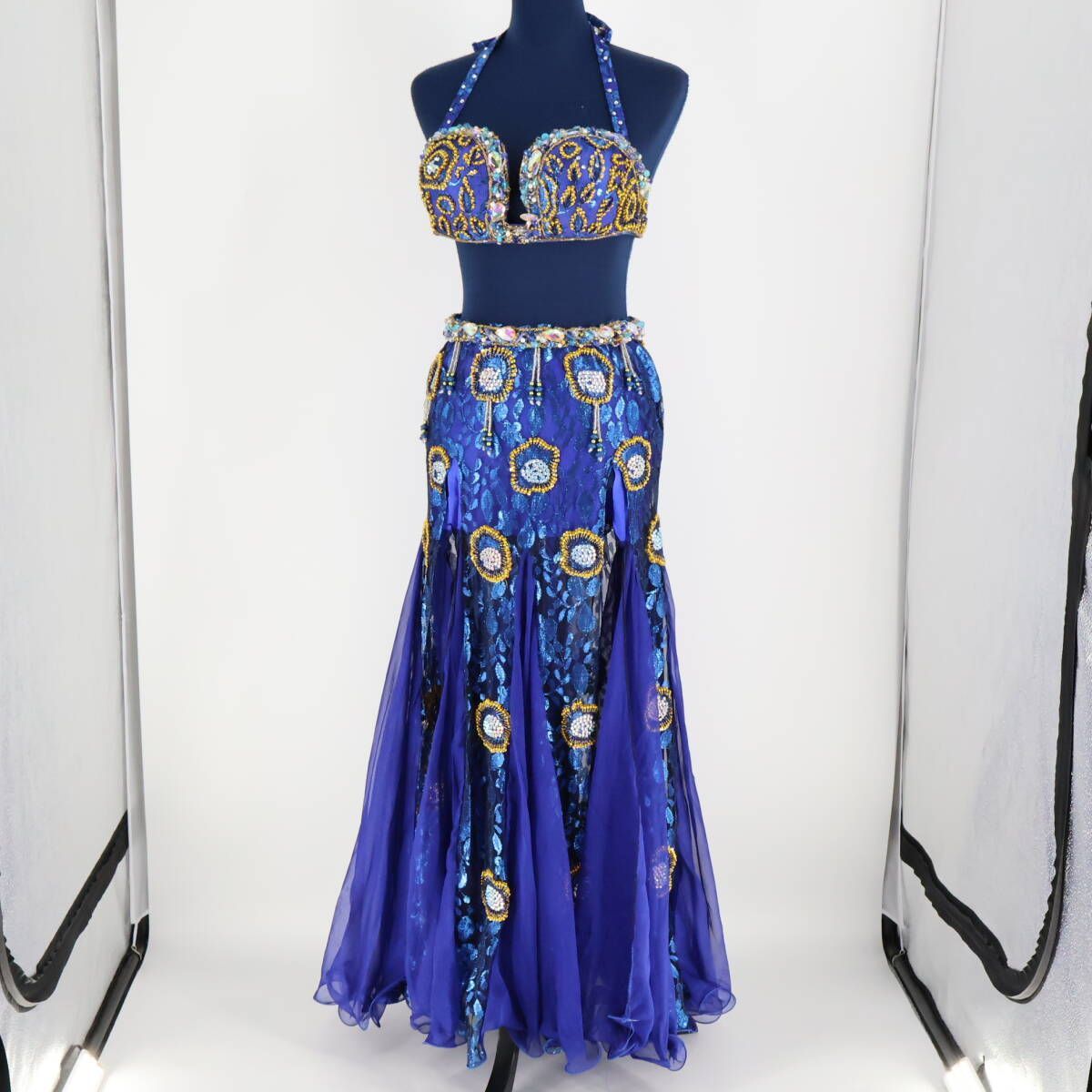 ベリーダンス用 オリエンタル衣装】ブルー ラインストーン×ビーズ 多数