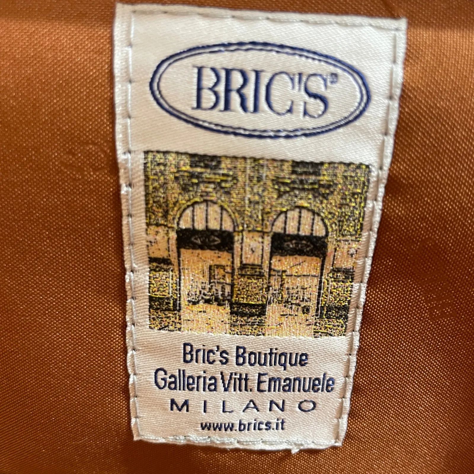 ブルー 樹脂×レザー