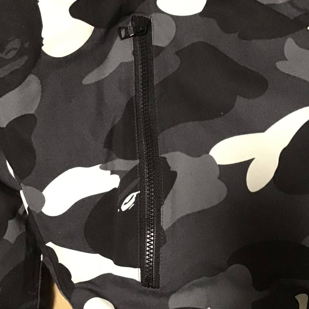 ☆蓄光☆ リバーシブル ダウンジャケット Mサイズ city camo a bathing