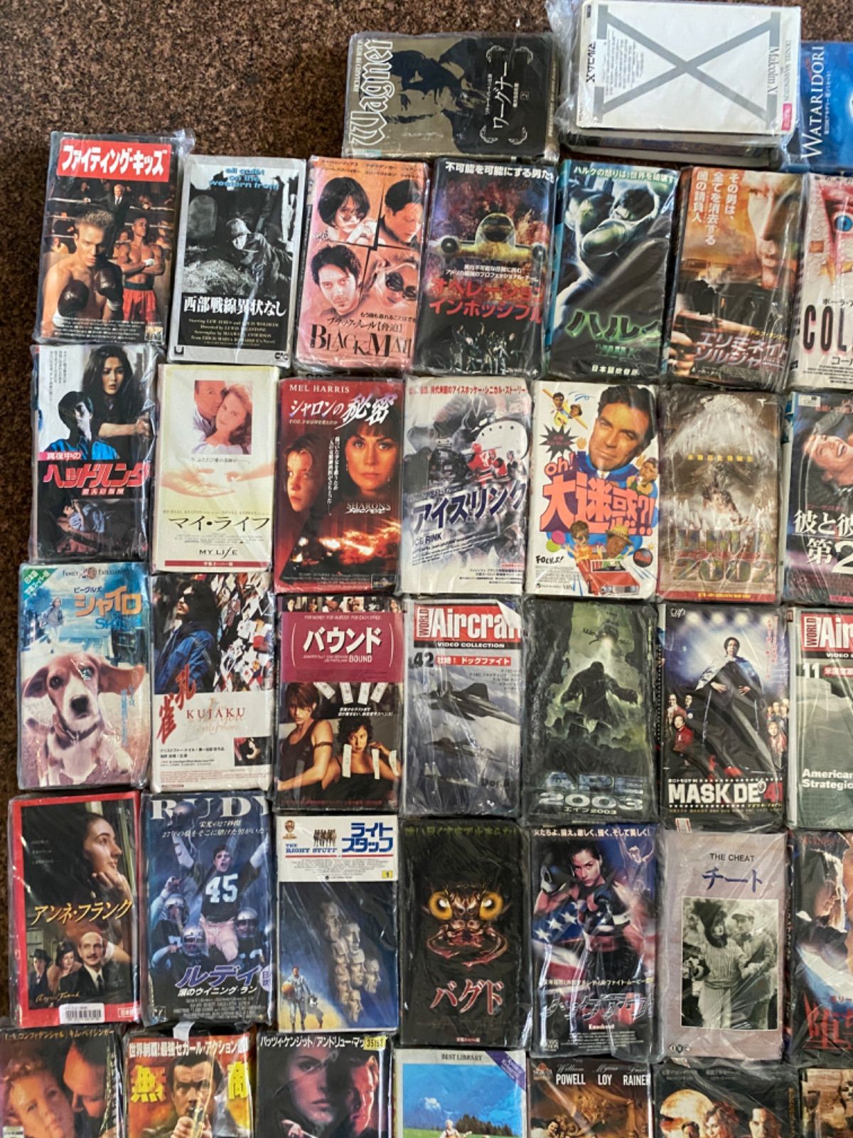 ① VHS 71本まとめ売り 洋画 海外映画 ジャンル色々 - メルカリ